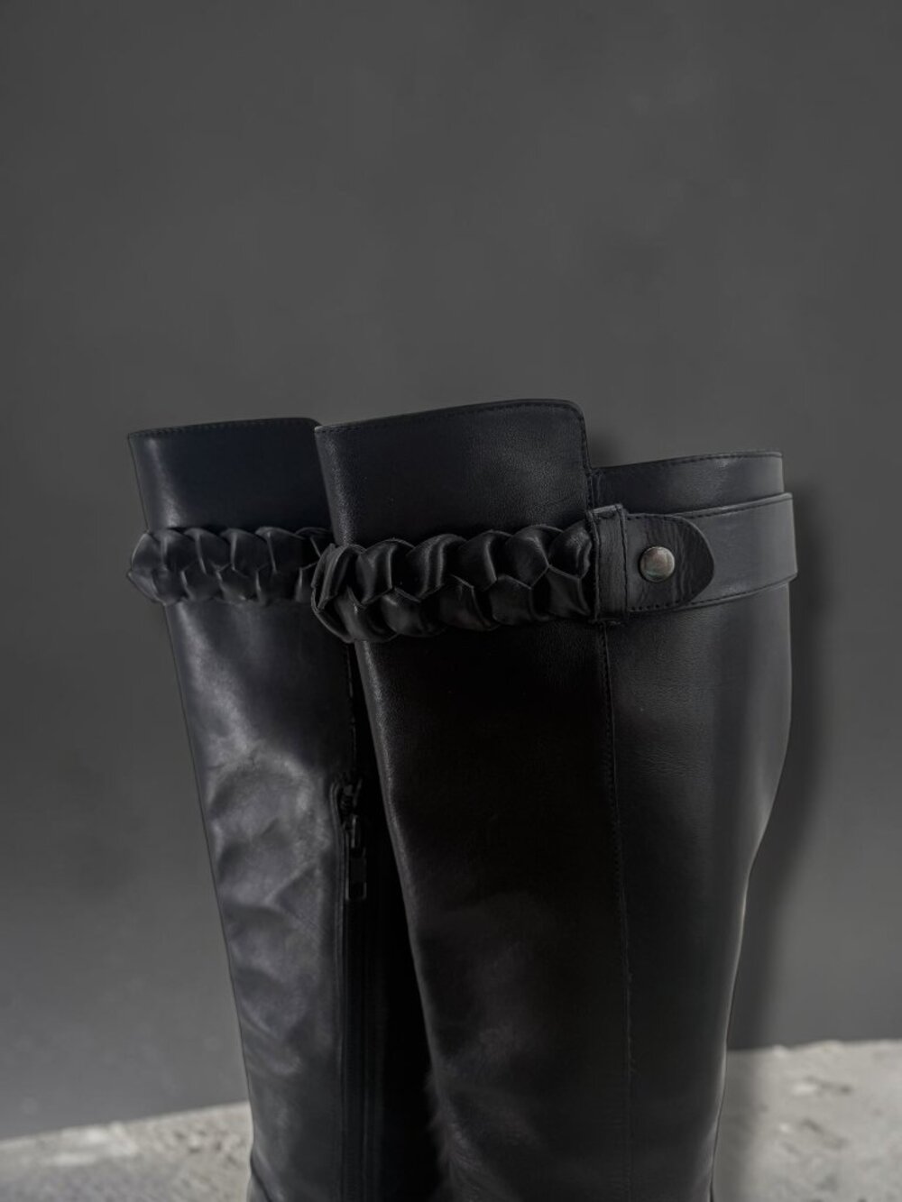 Saks Fifth Avenue Leather Heeled Ankle Boots Size 7 - Picture 2 of 5